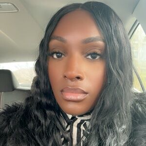 Meet your Posher, Amenawon